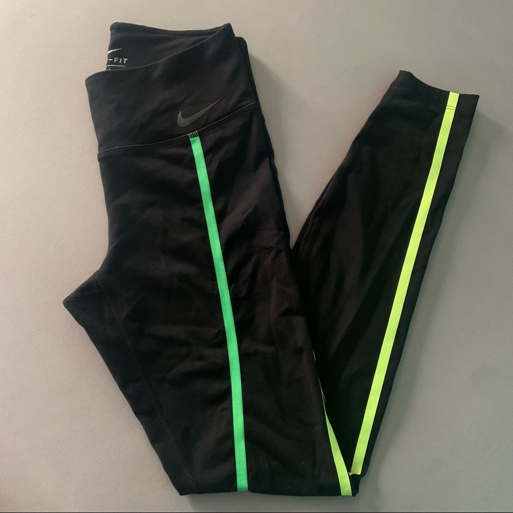 Nike leggings